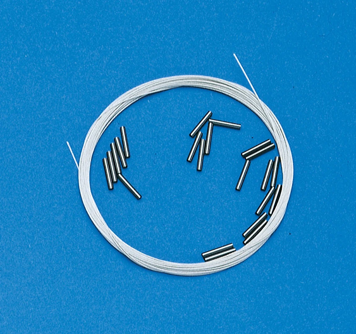 5m Stahlvorfach 7x749-fädiges 17kg + Klemmhülsen