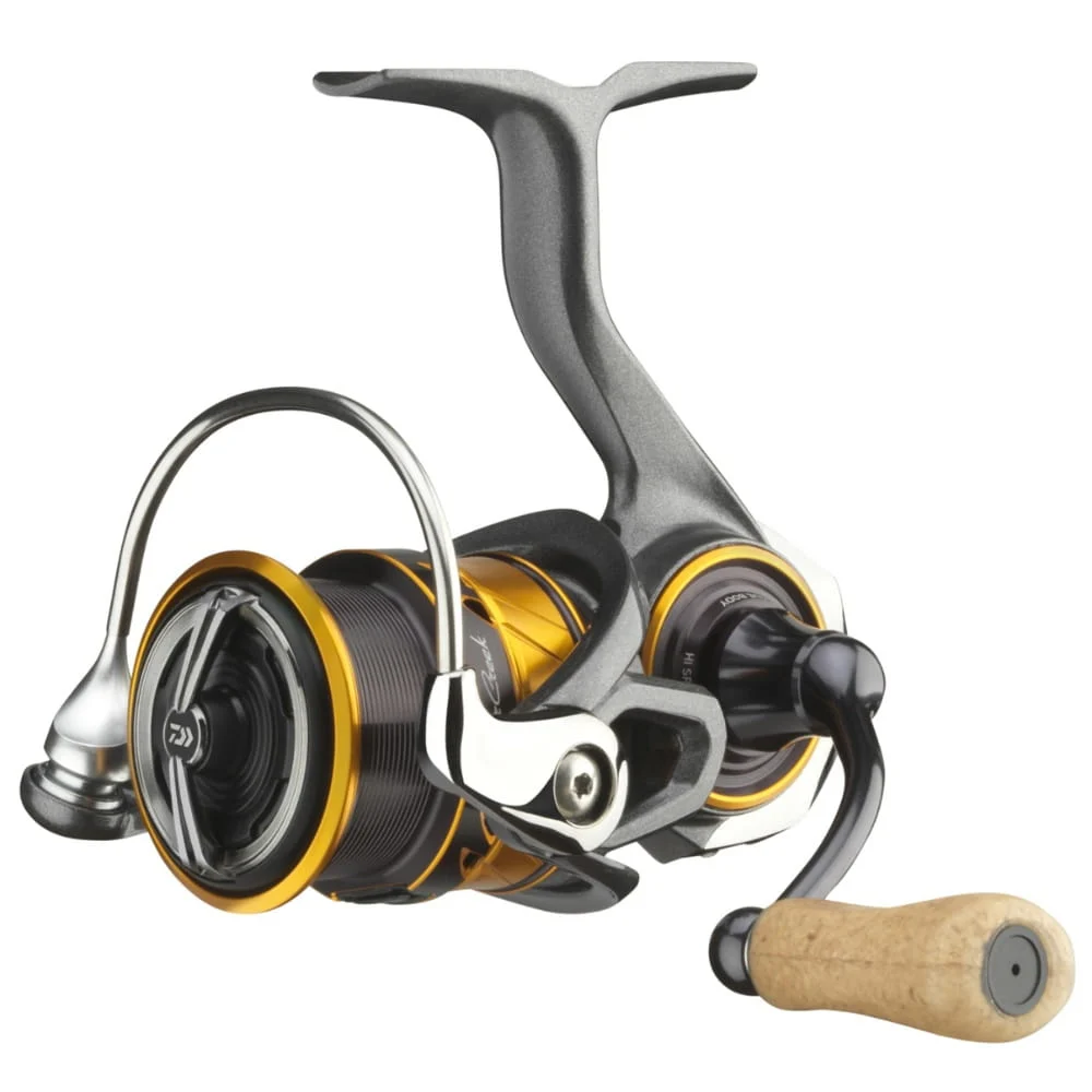 Daiwa 22 Silvercreek MQ LT2500S-XH