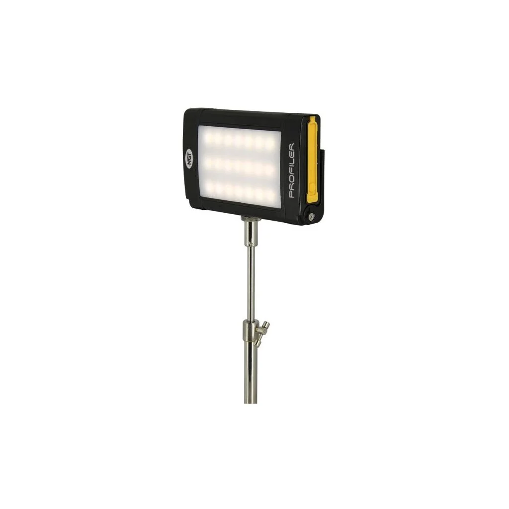 NGT Profiler 21 LED Light mit 8000mAh Powerbank Battery und Solar Panel