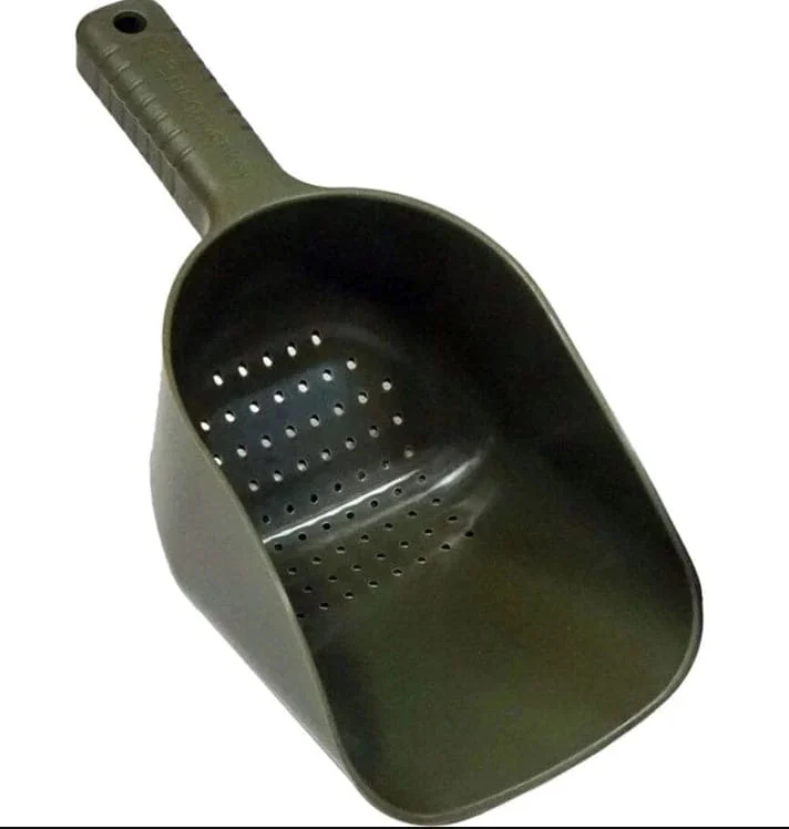 Ridge Monkey Bait Spoon XL Grün mit Löchern