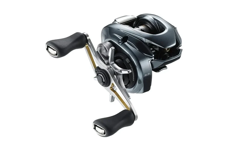 Shimano ’22 Aldebaran BFS (right)