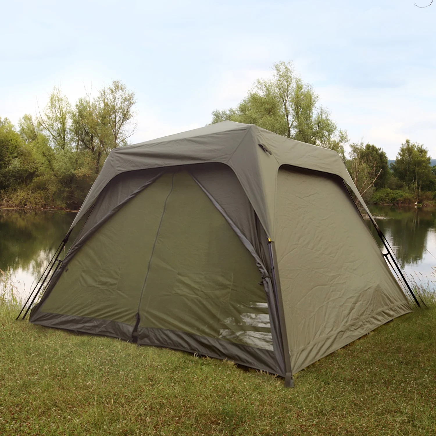 Solar Tackle SP Bankmaster Quick-Up Shelter